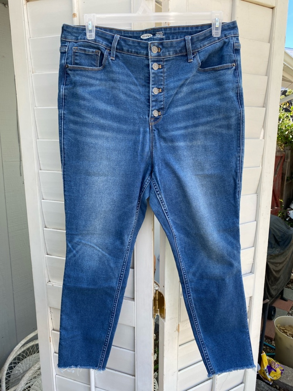 Old Navy Rockstar Super Skinny Blue Button-Fly Jeans